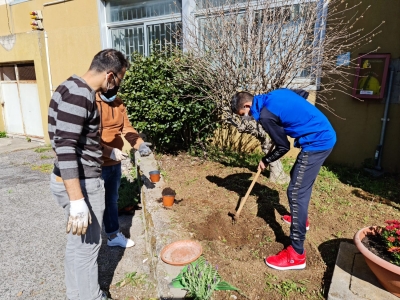 Giardini inclusivi all&#039;ISISS Pacifici e De Magistris di Sezze