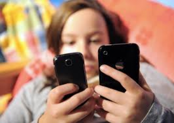 Bambini malati di cellulare. Alto il rischio anche a Sezze